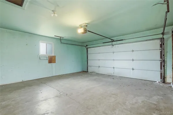 $3,300 | 3290 Ward Road, Wheat Ridge, CO 80033