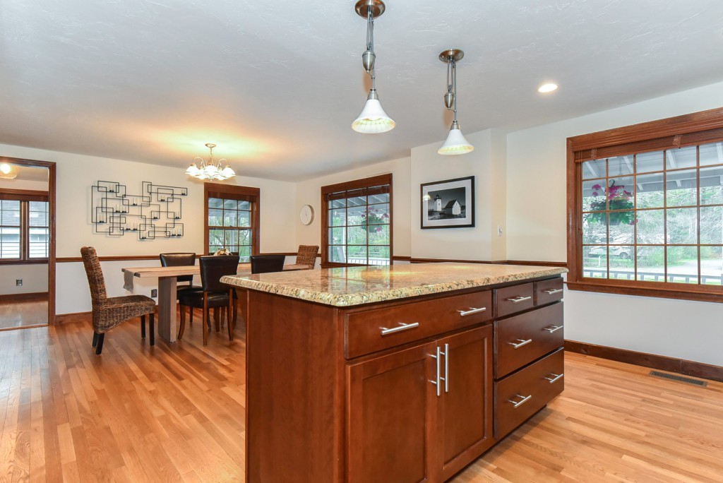 312 Bay Road Easton, MA 02356 - Photo 15 of 30 Gallery Image 15