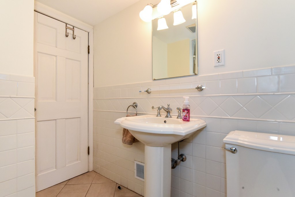 312 Bay Road Easton, MA 02356 - Photo 23 of 30 Gallery Image 23