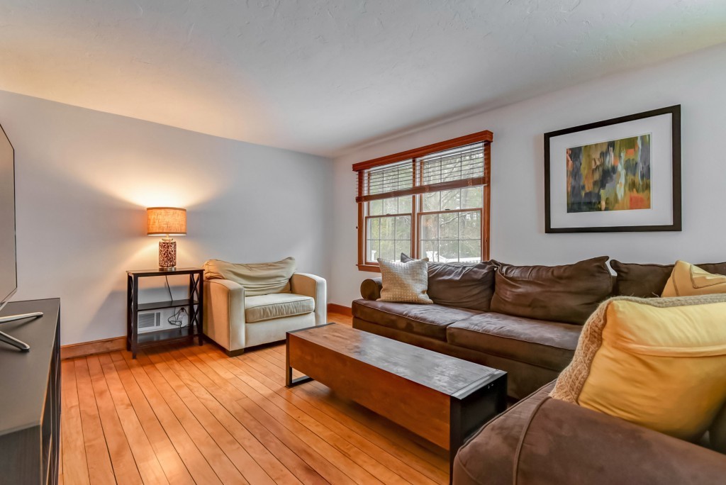 312 Bay Road Easton, MA 02356 - Photo 6 of 30 Gallery Image 6