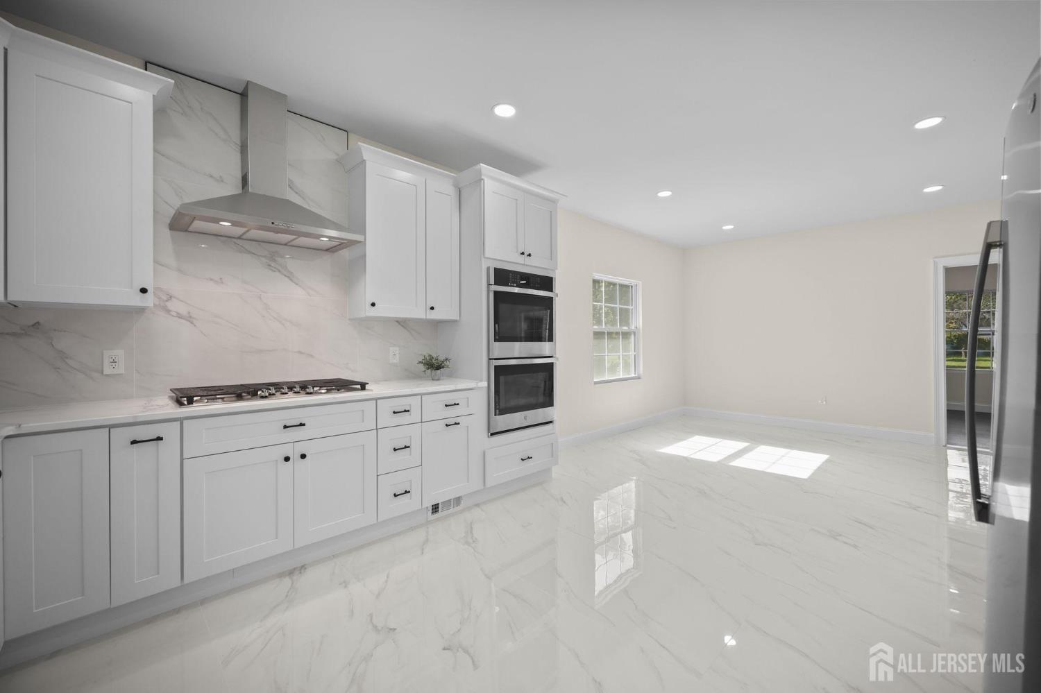 237 Varsity Avenue Princeton, NJ 08540 - Photo 17 of 55