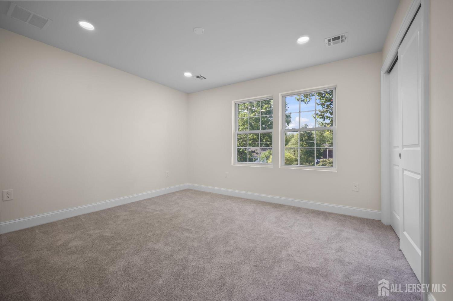 237 Varsity Avenue Princeton, NJ 08540 - Photo 29 of 55