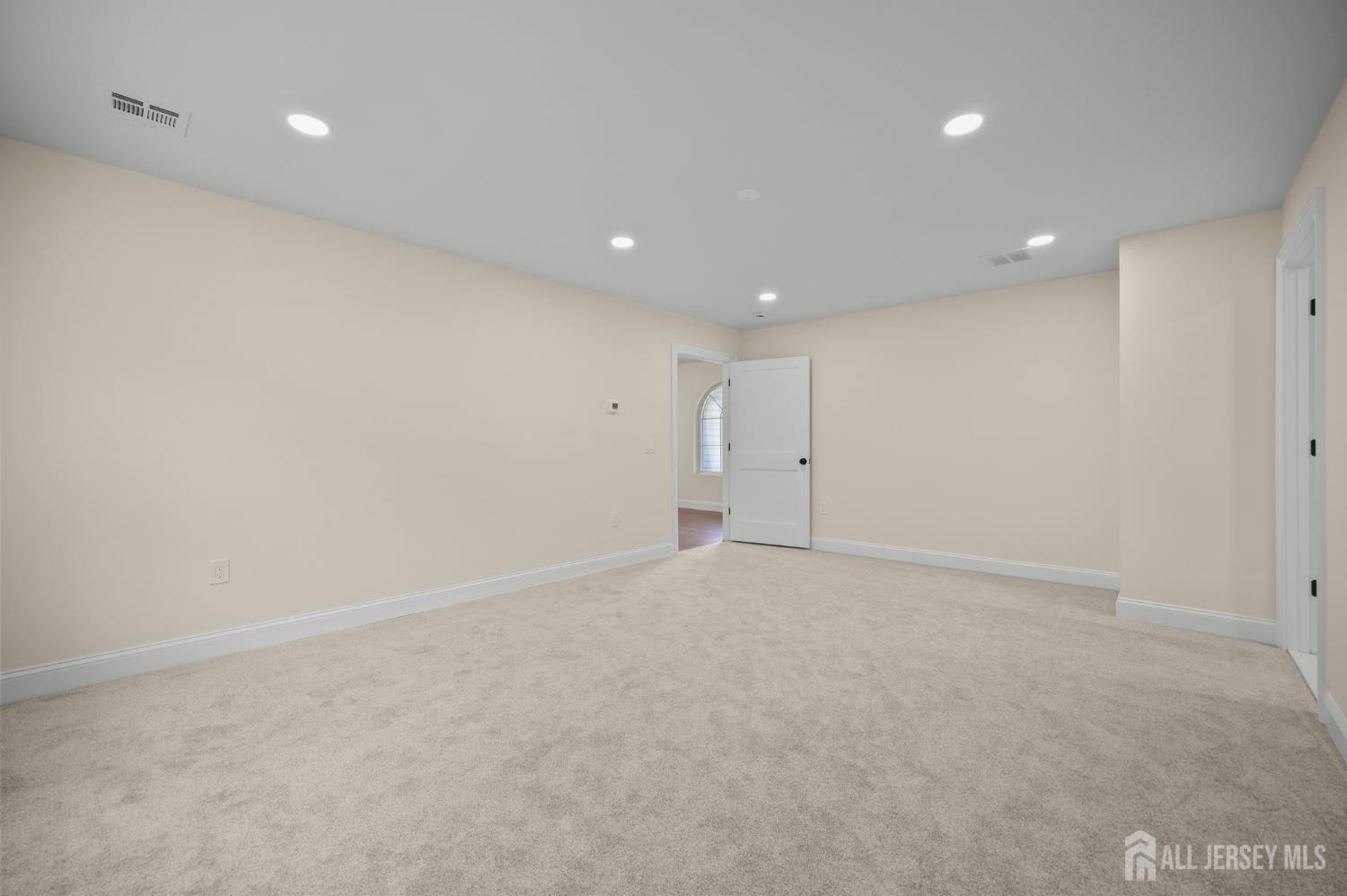 237 Varsity Avenue Princeton, NJ 08540 - Photo 35 of 55