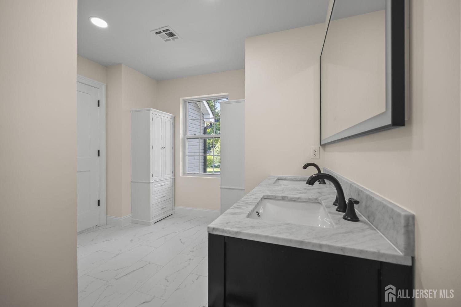 237 Varsity Avenue Princeton, NJ 08540 - Photo 38 of 55