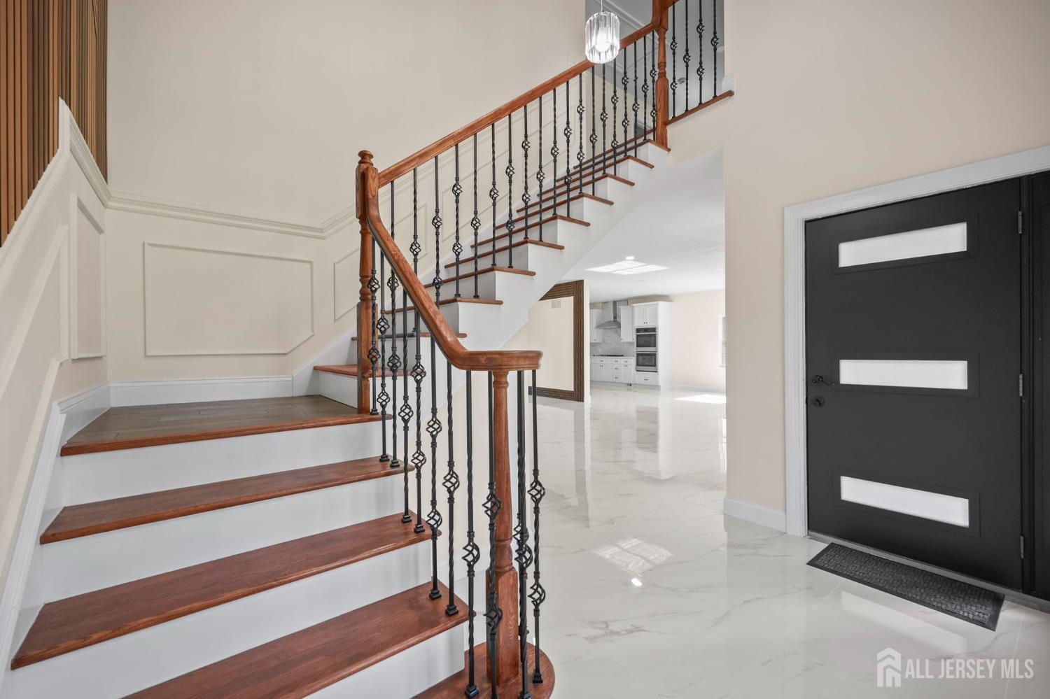 237 Varsity Avenue Princeton, NJ 08540 - Photo 9 of 55