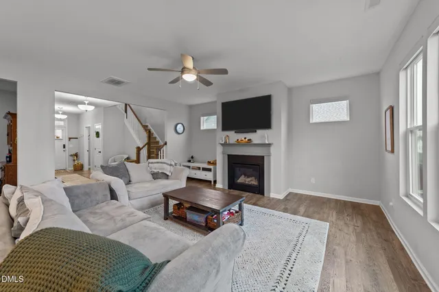 $474,900 | 352 Cascade Hills Lane, Wake Forest, NC 27587