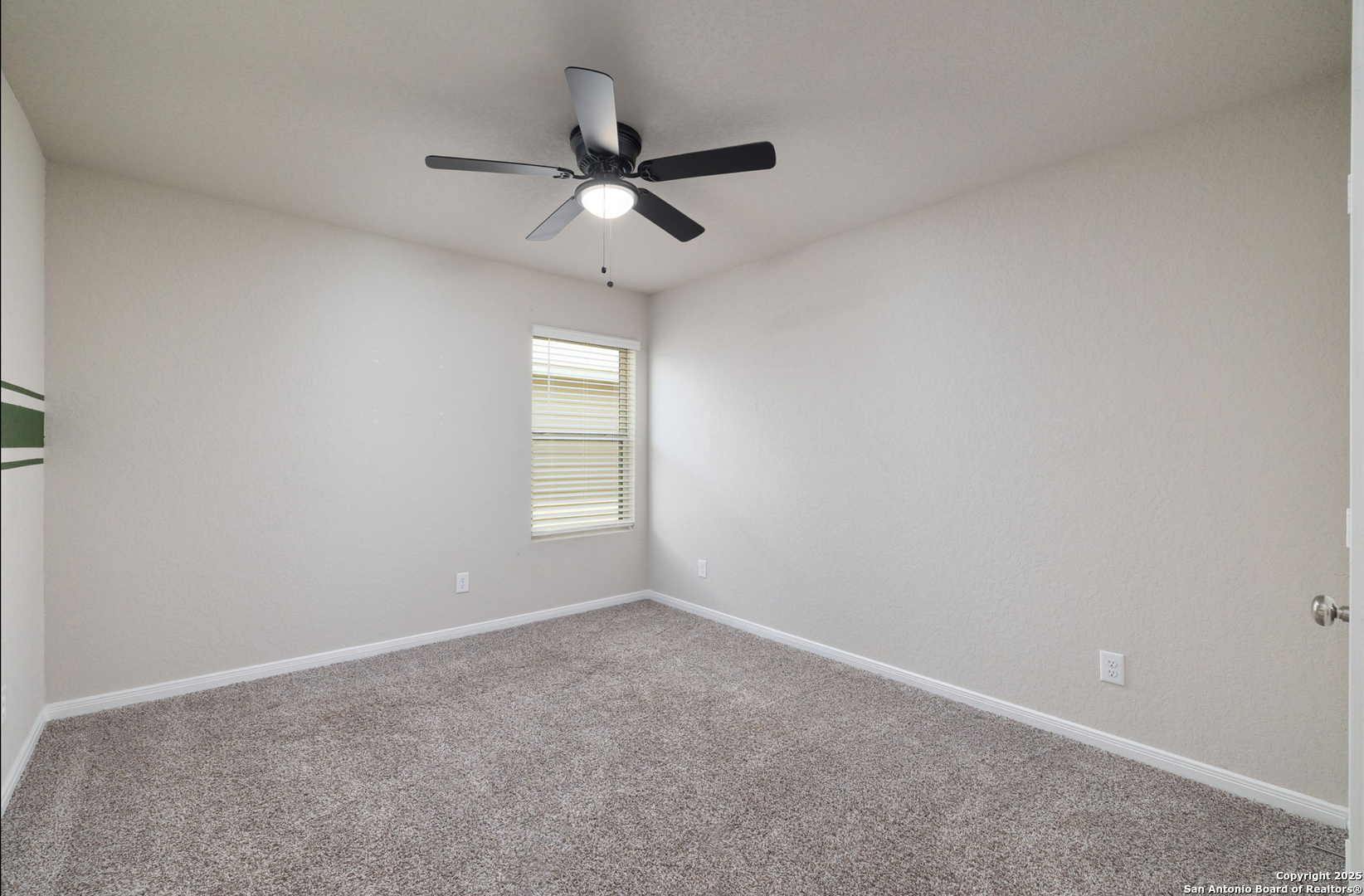 6808 Cetera Crossing Converse, TX 78109 - Photo 11 of 39