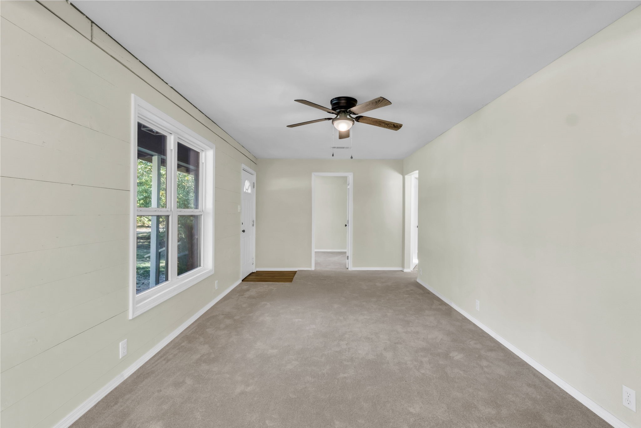 180 Friar Tuck Drive Ivanhoe, TX 75979 - Photo 27 of 31 a view of an empty room with a window