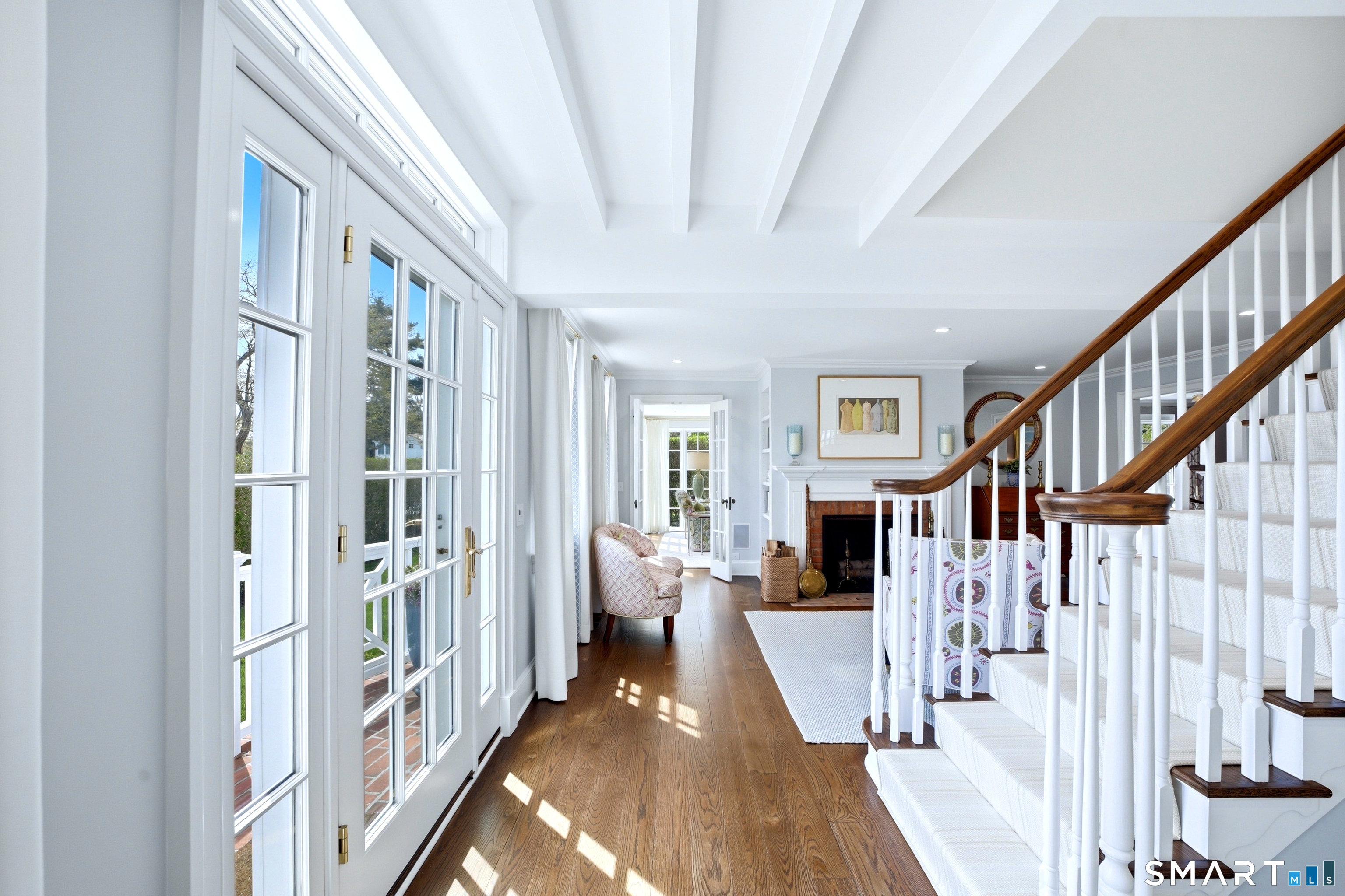 64 5 Mile River Road Darien, CT 06820 - Photo 7 of 40