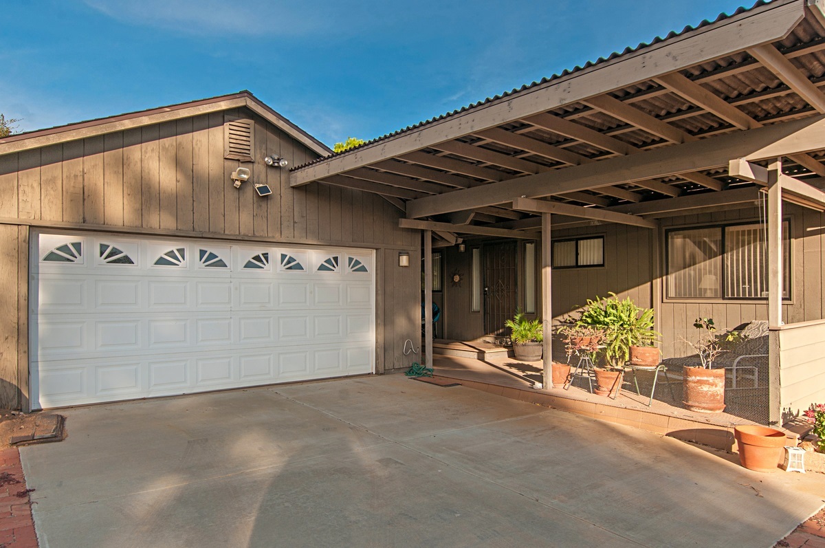 23495 Japatul Valley Road Alpine, CA 91901 - Photo 1 of 25 Gallery Image 1