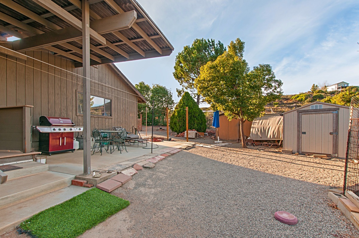 23495 Japatul Valley Road Alpine, CA 91901 - Photo 19 of 25 Gallery Image 19