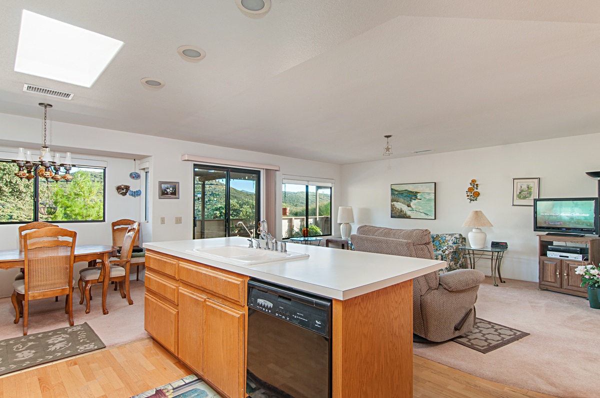 23495 Japatul Valley Road Alpine, CA 91901 - Photo 10 of 25 Gallery Image 10