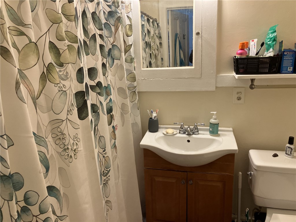 61 Cambridge Street Rochester, NY 14607 - Photo 8 of 10