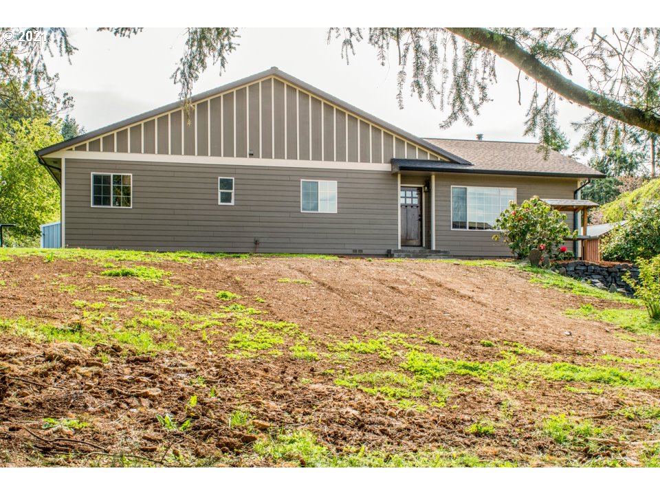 29178 Southeast Davis Road Estacada, OR 97023 - Photo 22 of 31 Gallery Image 22