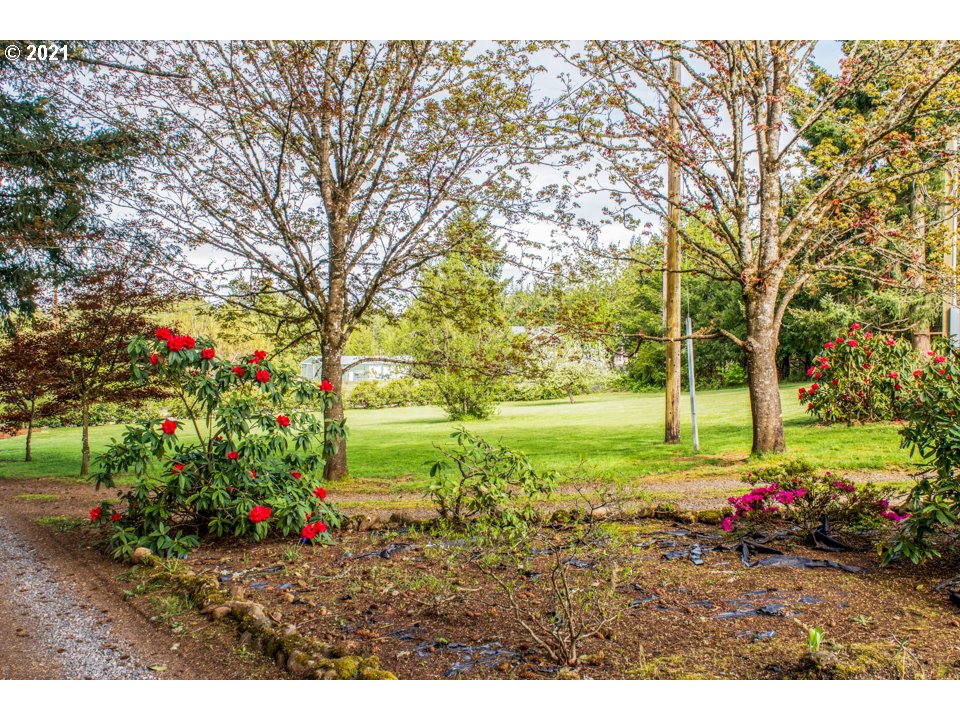 29178 Southeast Davis Road Estacada, OR 97023 - Photo 5 of 31 Gallery Image 5