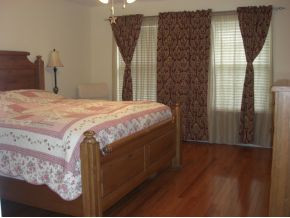 214 Rockingham Road Johnson City, TN 37615 - Photo 7 of 12 master bedroom with hdw floors