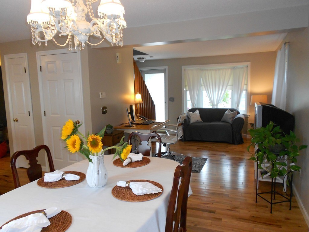 12 Tulsa Street Springfield, MA 01118 - Photo 8 of 24