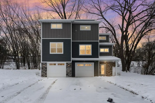 $874,980 | 2817 Victoria Street North, Roseville, MN 55113