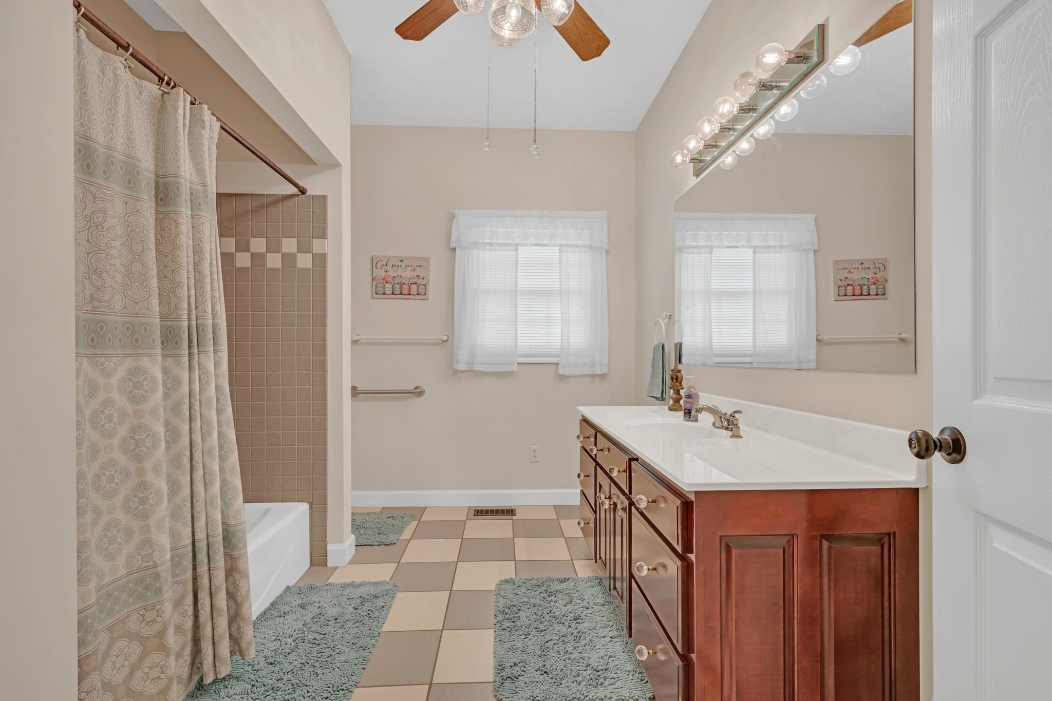 398 North Hummingbird Lane Dickson, TN 37055 - Photo 36 of 57