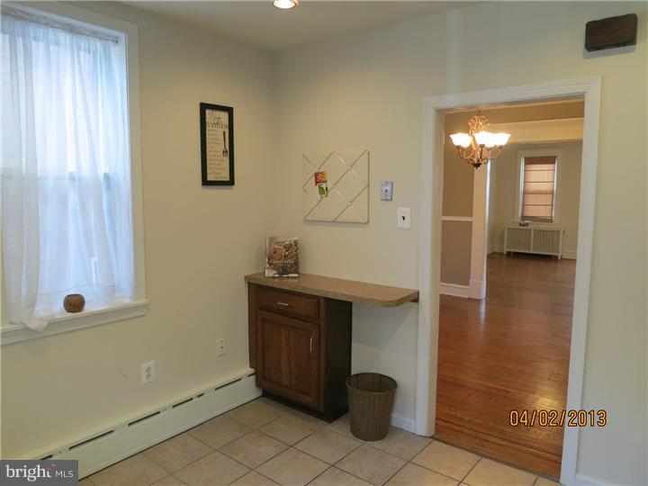 218 Wembly Road Upper Darby, PA 19082 - Photo 12 of 24 Kitchen