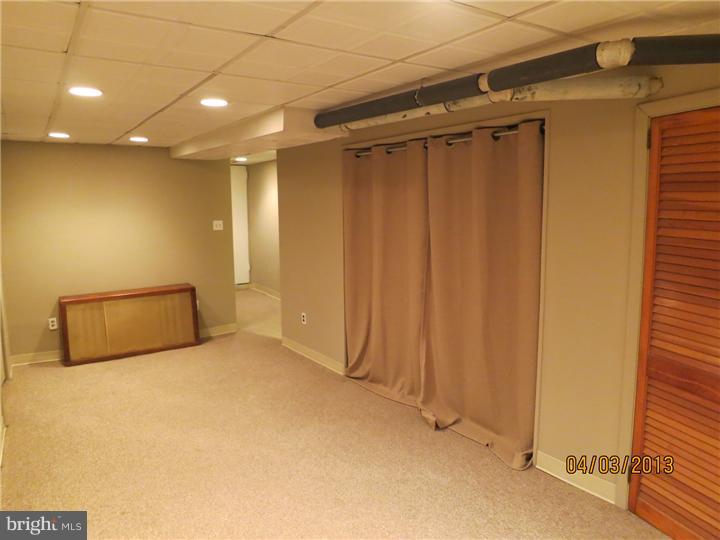 218 Wembly Road Upper Darby, PA 19082 - Photo 20 of 24 Basement - Finished