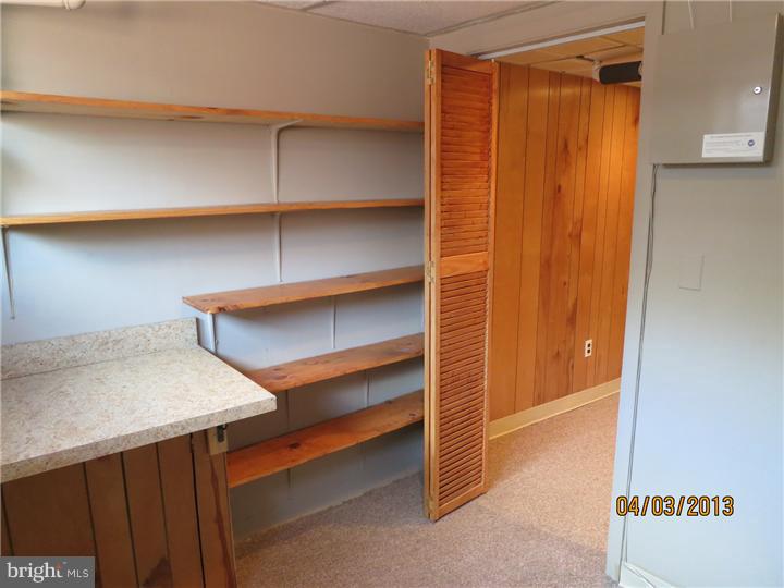 218 Wembly Road Upper Darby, PA 19082 - Photo 22 of 24 Office / Study