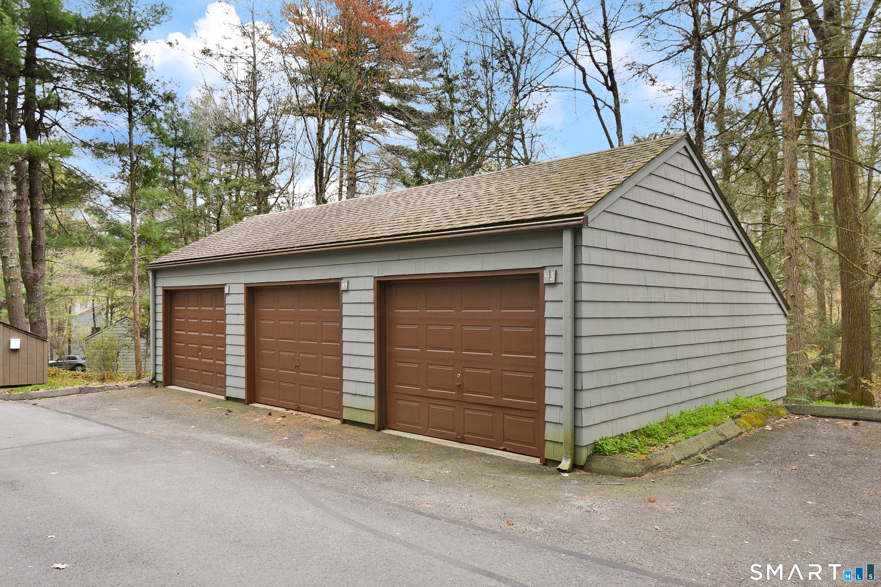 151 Old Farms, Unit 151 Torrington, CT 06790 - Photo 28 of 32