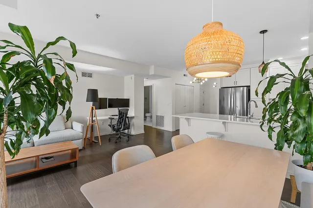 $325,000 | 660 North 2nd Street, Unit 303, Minneapolis, MN 55401