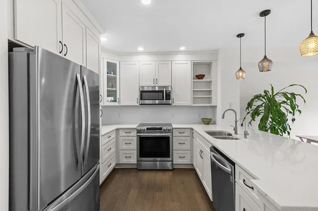 $325,000 | 660 North 2nd Street, Unit 303, Minneapolis, MN 55401