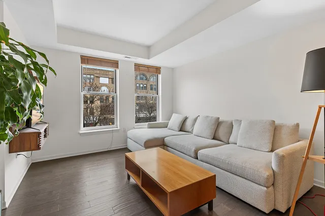 $325,000 | 660 North 2nd Street, Unit 303, Minneapolis, MN 55401