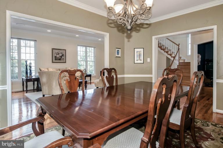 8910 Ellsworth Court Silver Spring, MD 20910 - Photo 14 of 30 Dining Room