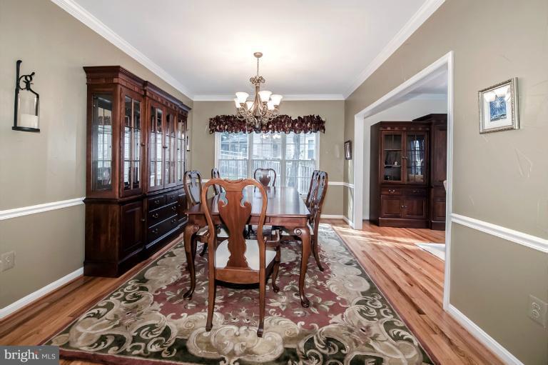 8910 Ellsworth Court Silver Spring, MD 20910 - Photo 17 of 30 Dining Room