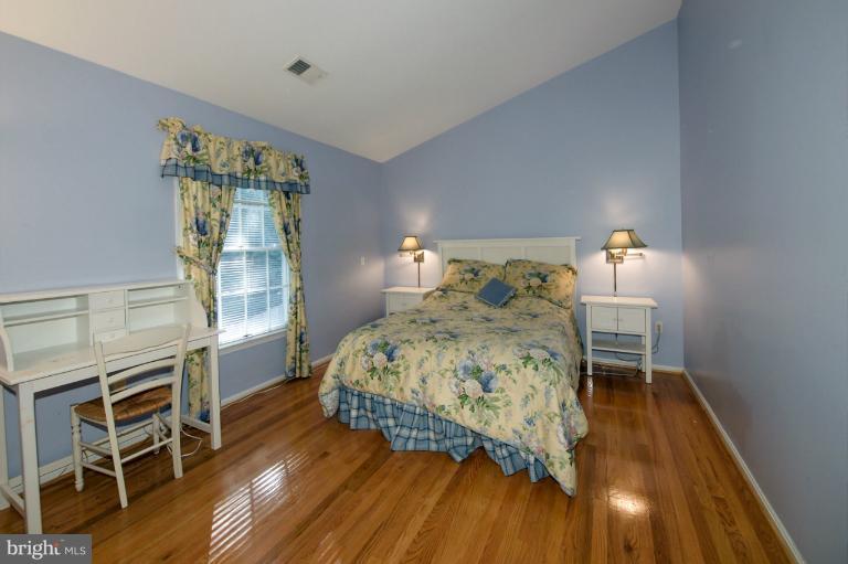 8910 Ellsworth Court Silver Spring, MD 20910 - Photo 5 of 30 Bedroom