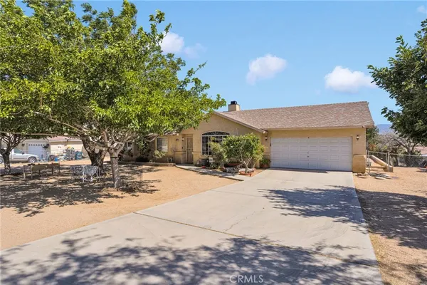 $415,000 | 19147 Yucca Street, Hesperia, CA 92345