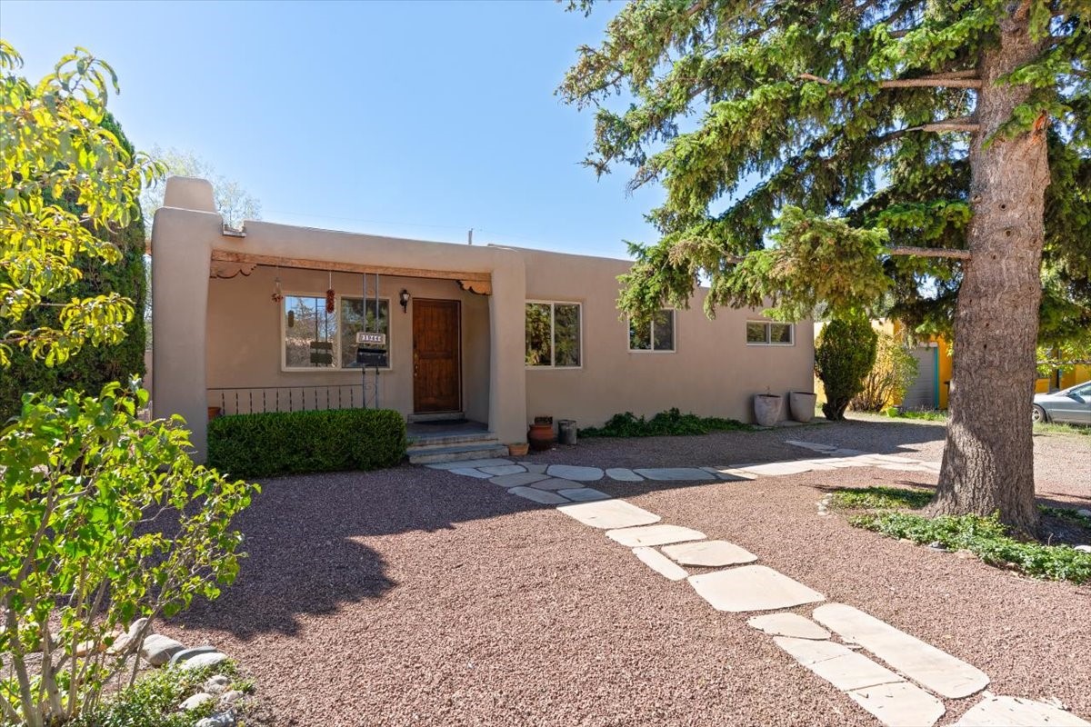 1944 Kiva Road Santa Fe, NM 87505 - Photo 1 of 28 Gallery Image 1