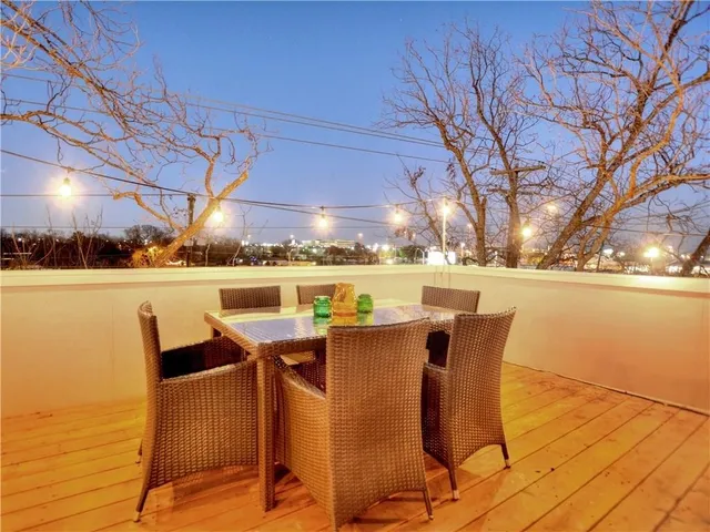 $2,495 | 5517 Avenue G, Unit B, Austin, TX 78751