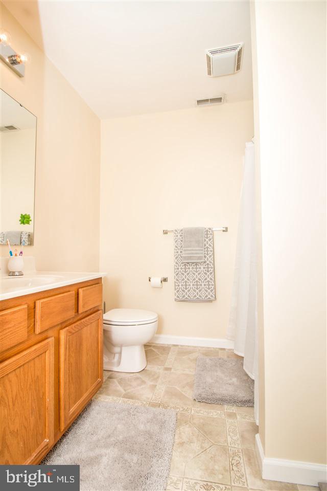 404 Springbrook Court Hanover, PA 17331 - Photo 17 of 29 Gallery Image 17