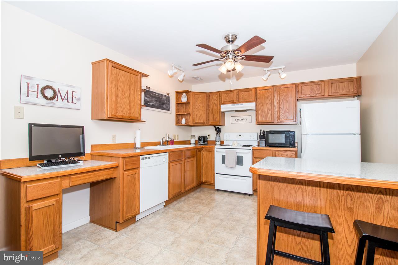 404 Springbrook Court Hanover, PA 17331 - Photo 9 of 29 Gallery Image 9