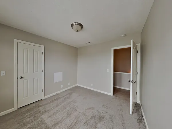 $2,099 | 1421 East Nir Shreibman Boulevard, La Vergne, TN 37086