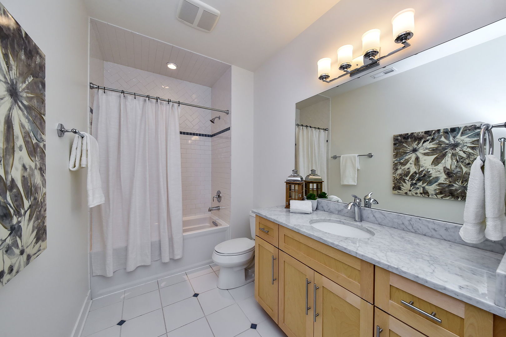 869 East Hillside Road Naperville, IL 60540 - Photo 31 of 47