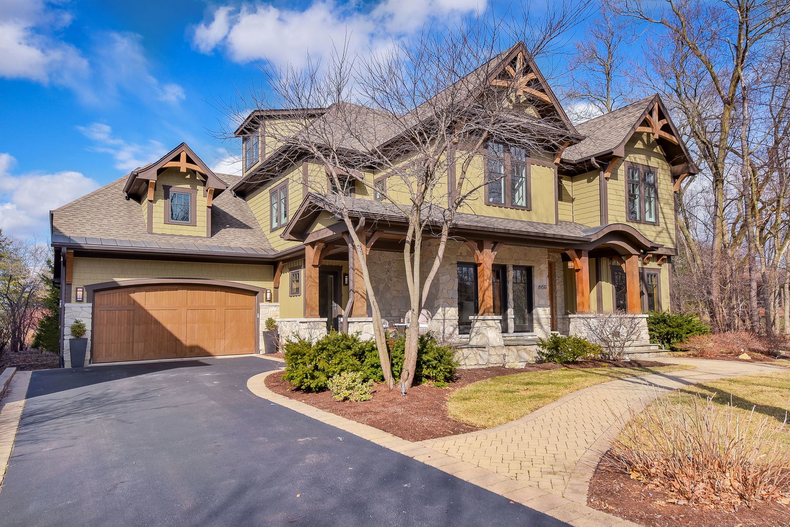 869 East Hillside Road Naperville, IL 60540 - Photo 38 of 47