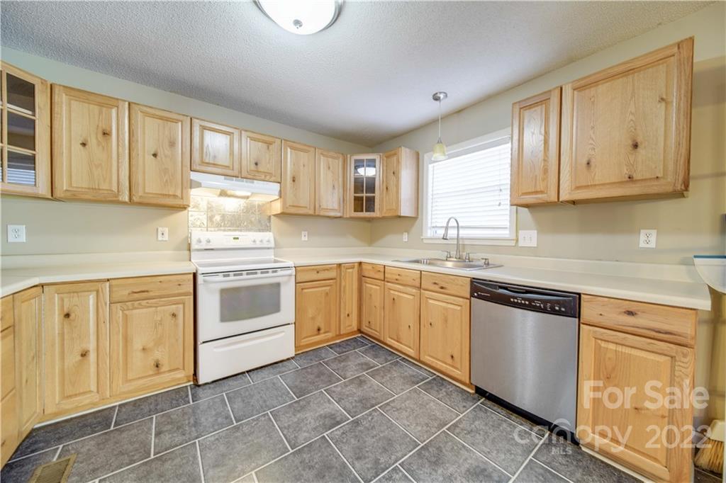 1176 Wilson Road Linwood, NC 27299 - Photo 8 of 45 Gallery Image 8
