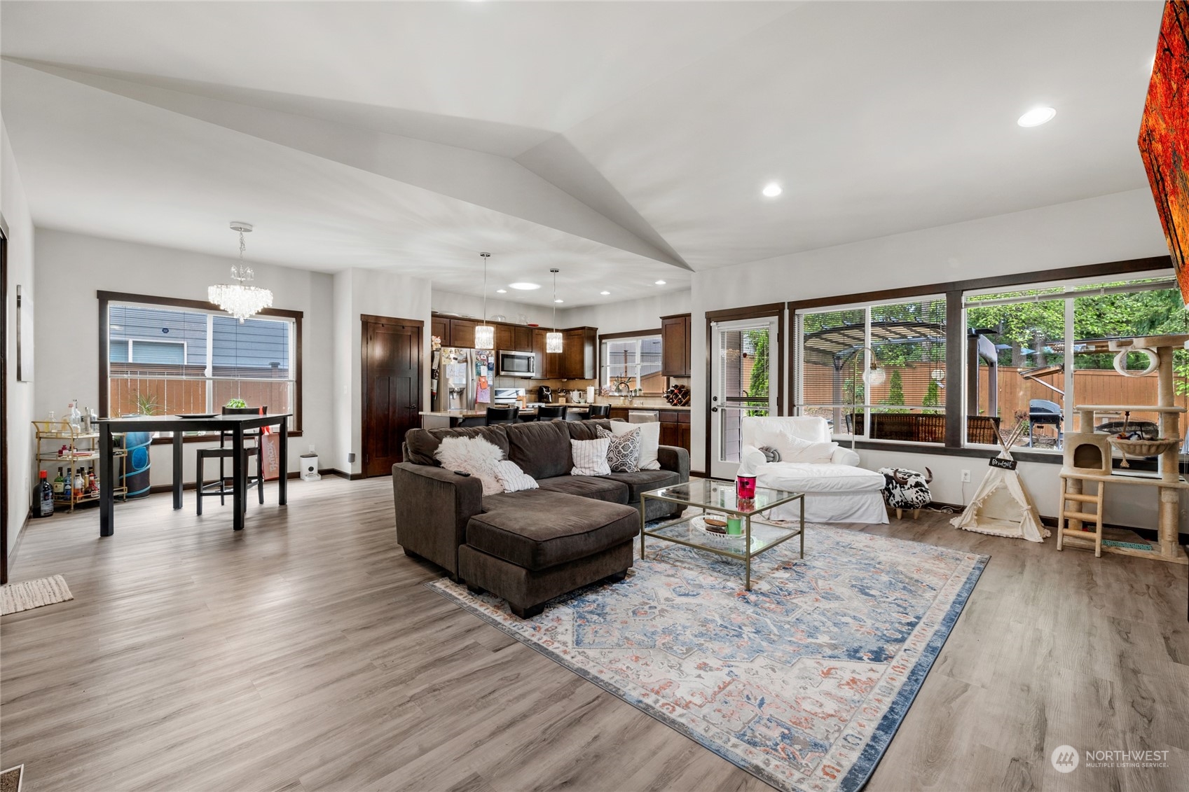 7521 Broadway Everett, WA 98203 - Photo 7 of 25 a living room with furniture and a wooden floor