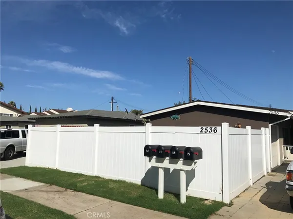 $3,395 | 2536 Orange Avenue, Unit F, Costa Mesa, CA 92627