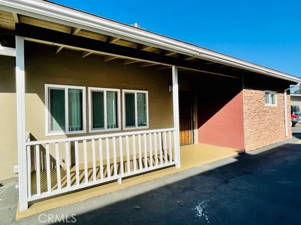 $3,395 | 2536 Orange Avenue, Unit F, Costa Mesa, CA 92627
