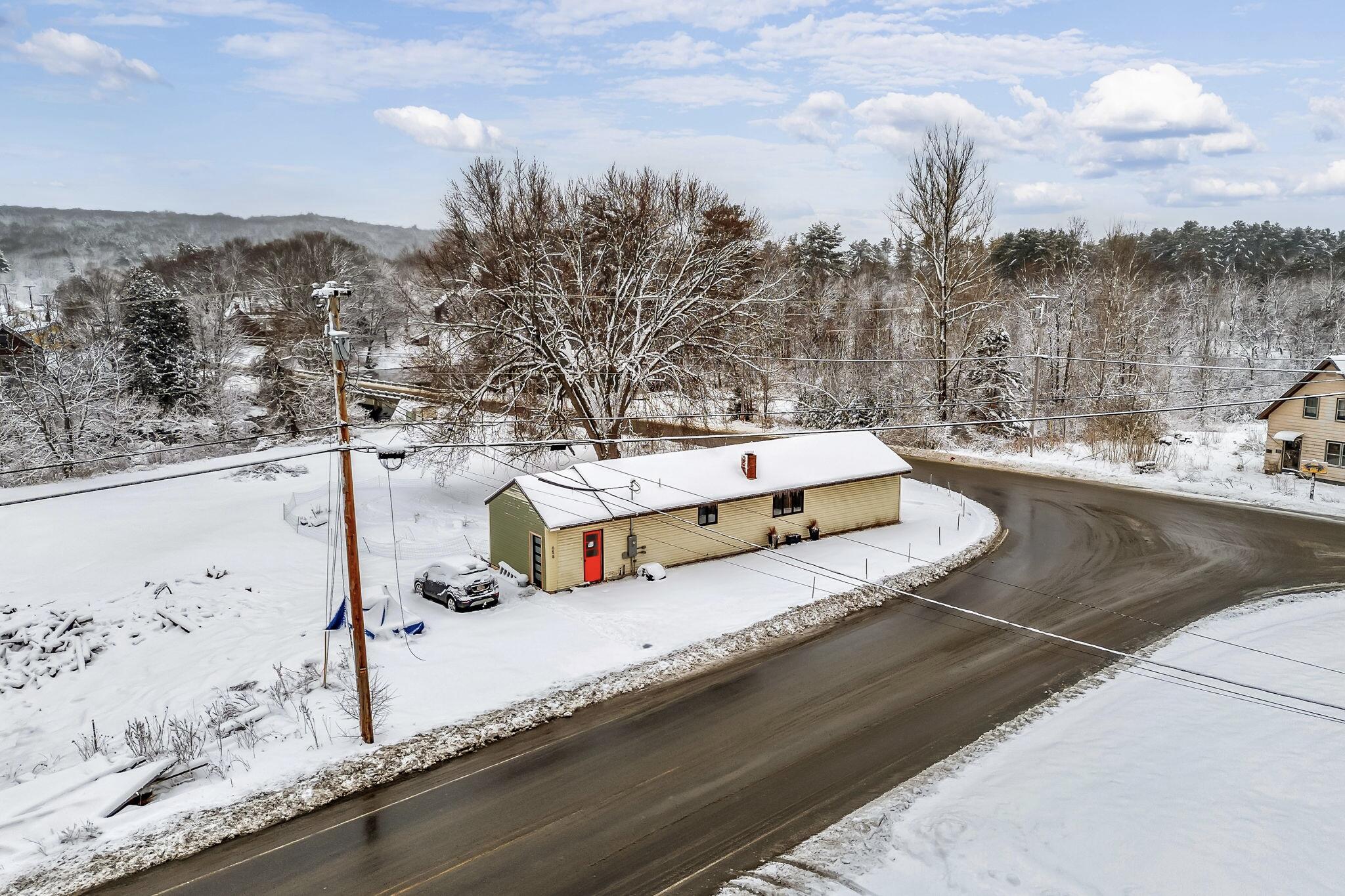 658 Lucy Knowles Road Farmington, ME 04938 - Photo 6 of 32 IMG_4053