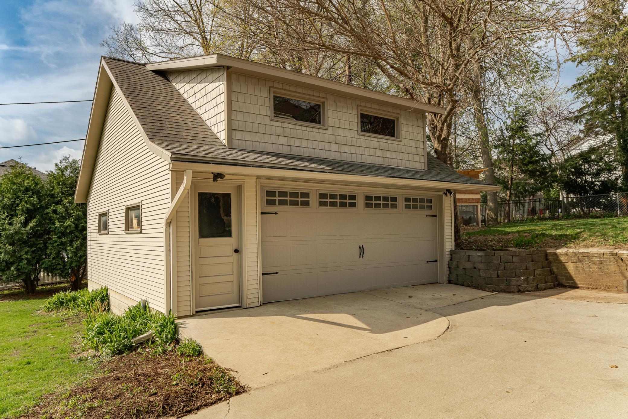 806 4th Street Southwest Rochester, MN 55902 - Photo 44 of 61
