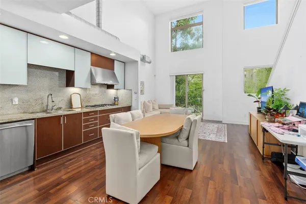 $1,388,000 | 19 Delancy, Irvine, CA 92612