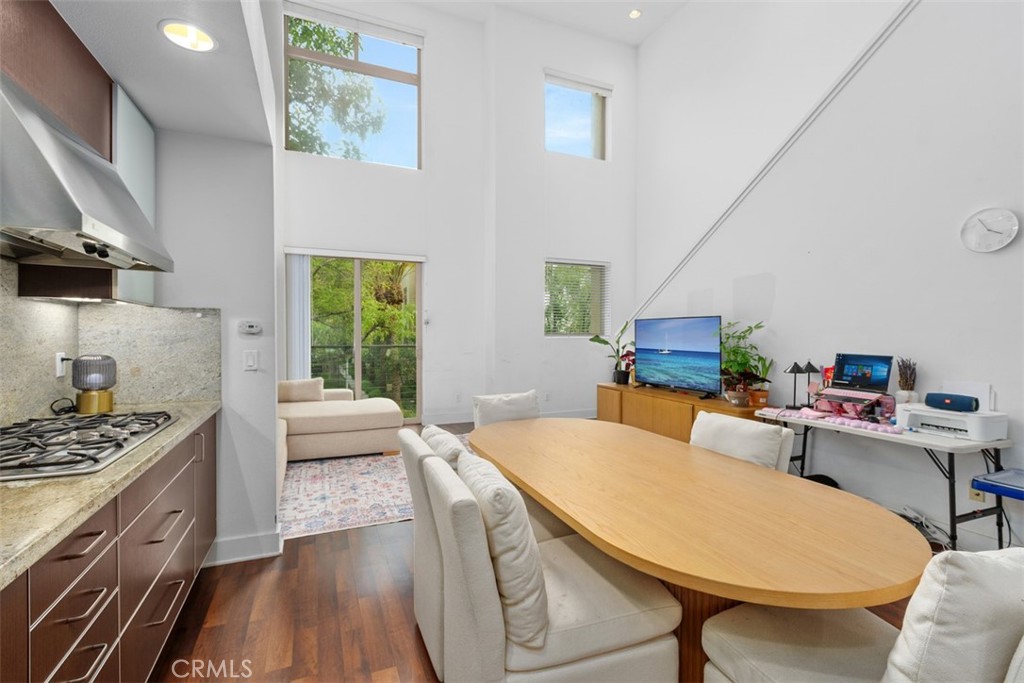 19 Delancy Irvine, CA 92612 - Photo 16 of 44