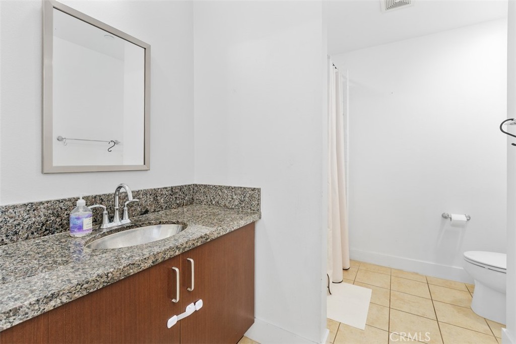 19 Delancy Irvine, CA 92612 - Photo 9 of 44